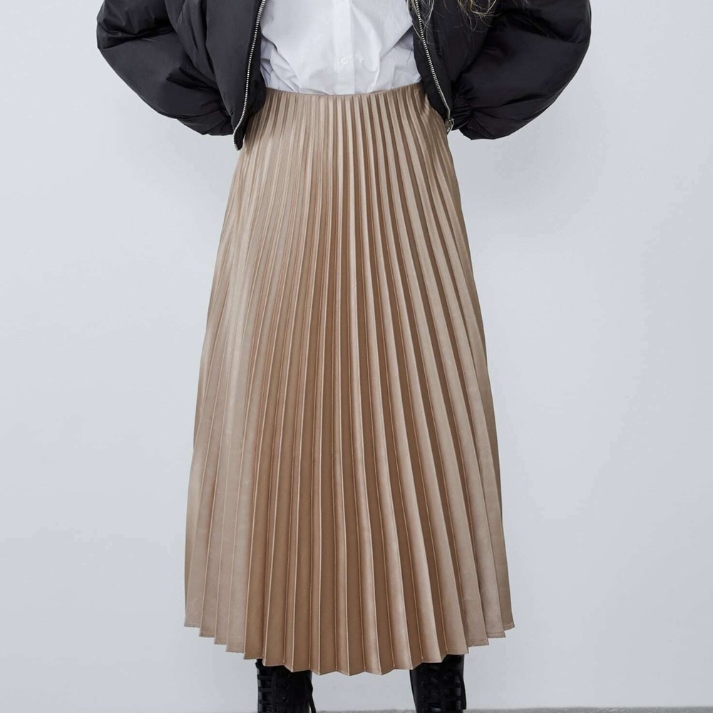 NWOT Zara Gold Pleated Midi Skirt